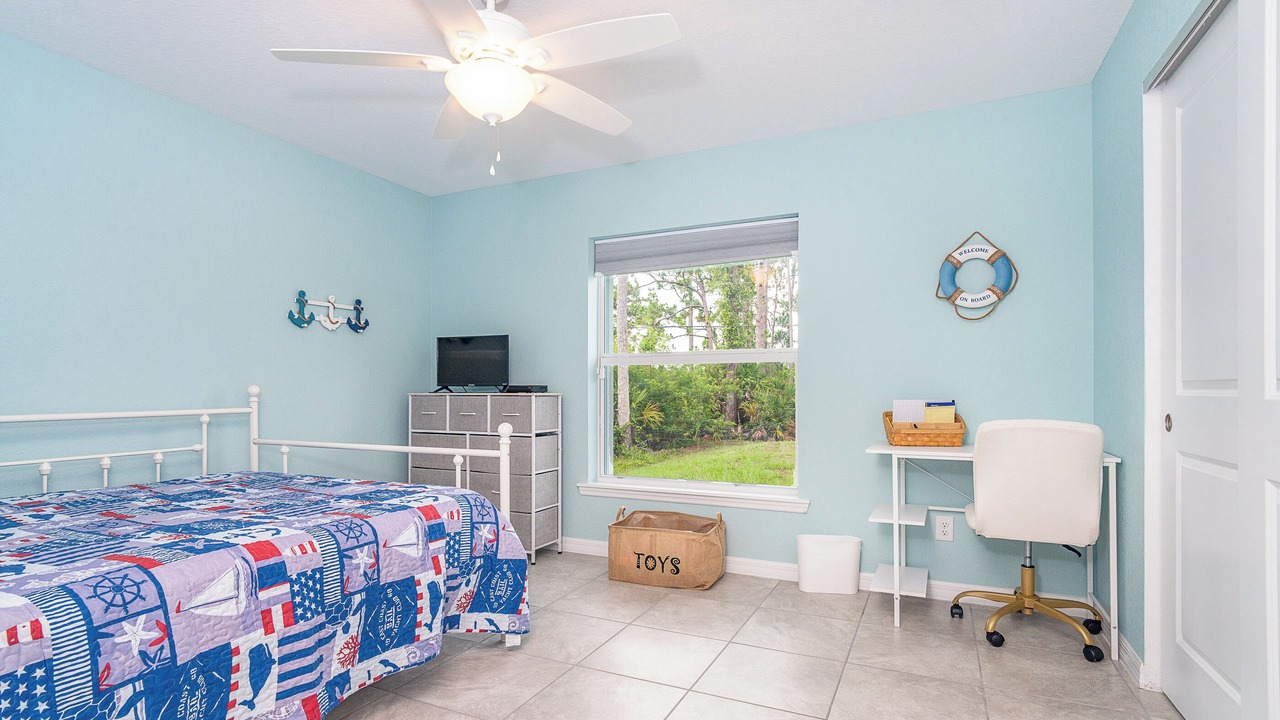 Photo of Bedroom in Gulf Cove