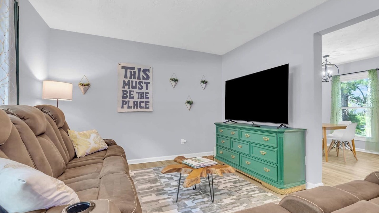 Photo of Livingroom in Parker