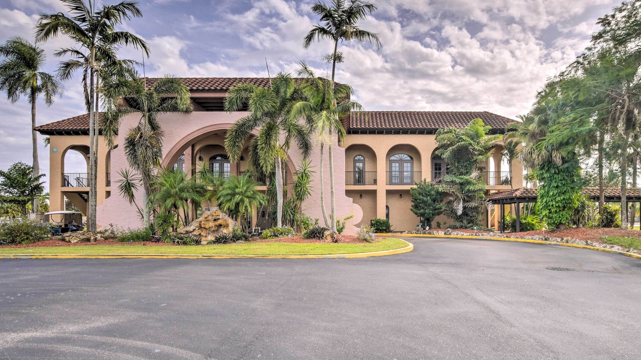 Photo of Outdoor in Naples