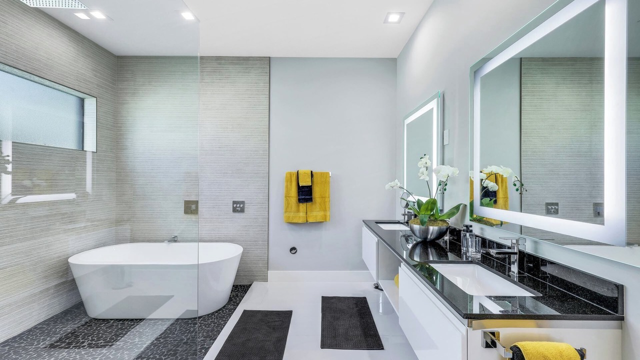 Photo of Bathroom in Eight Lakes