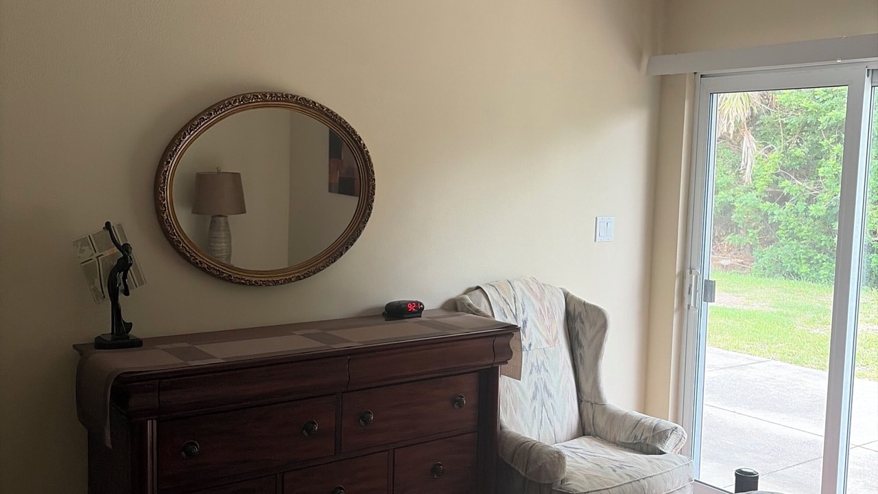 Photo of Bedroom in Warm Mineral Springs