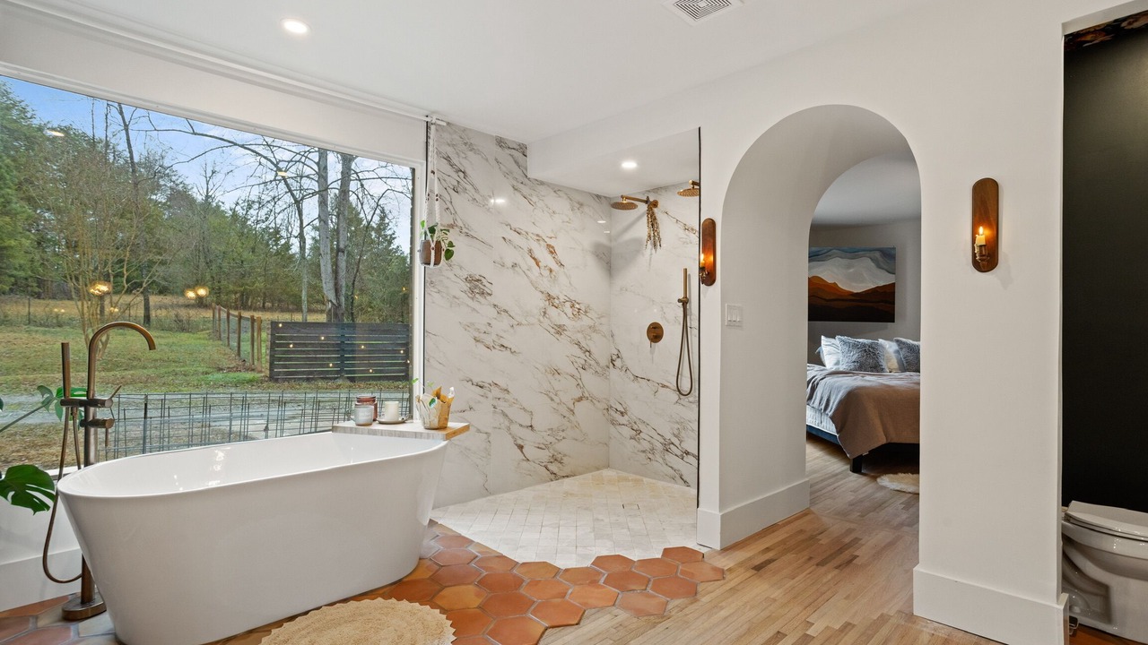 Photo of Bathroom in Travelers Rest