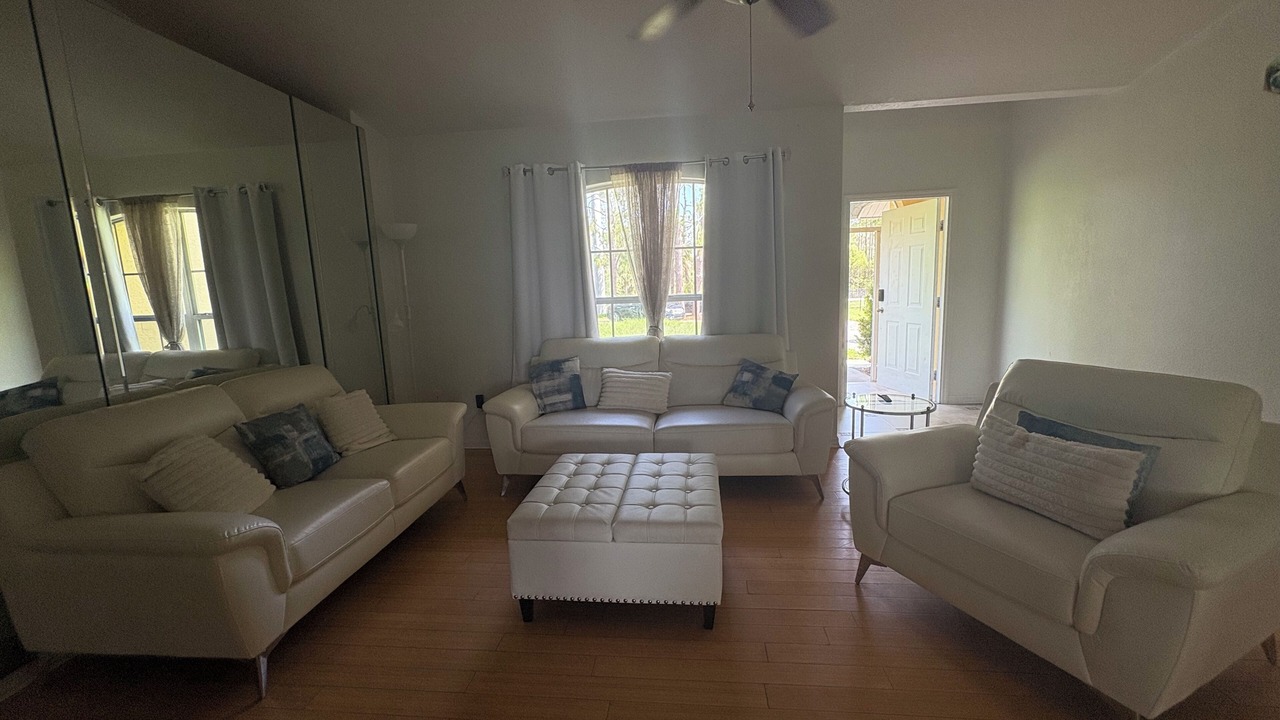 Photo of Livingroom in Rural Estates