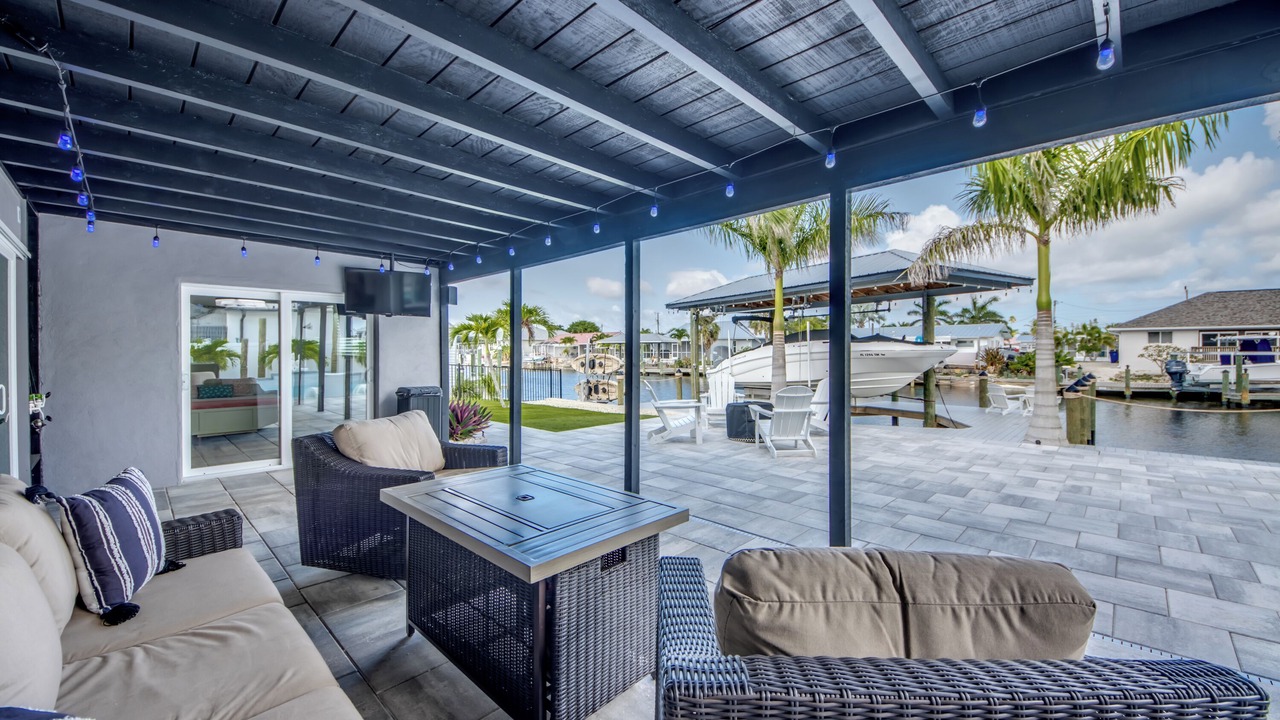 Photo of Livingroom in Matlacha Isles