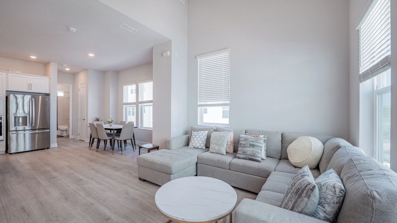 Photo of Livingroom in Downtown
