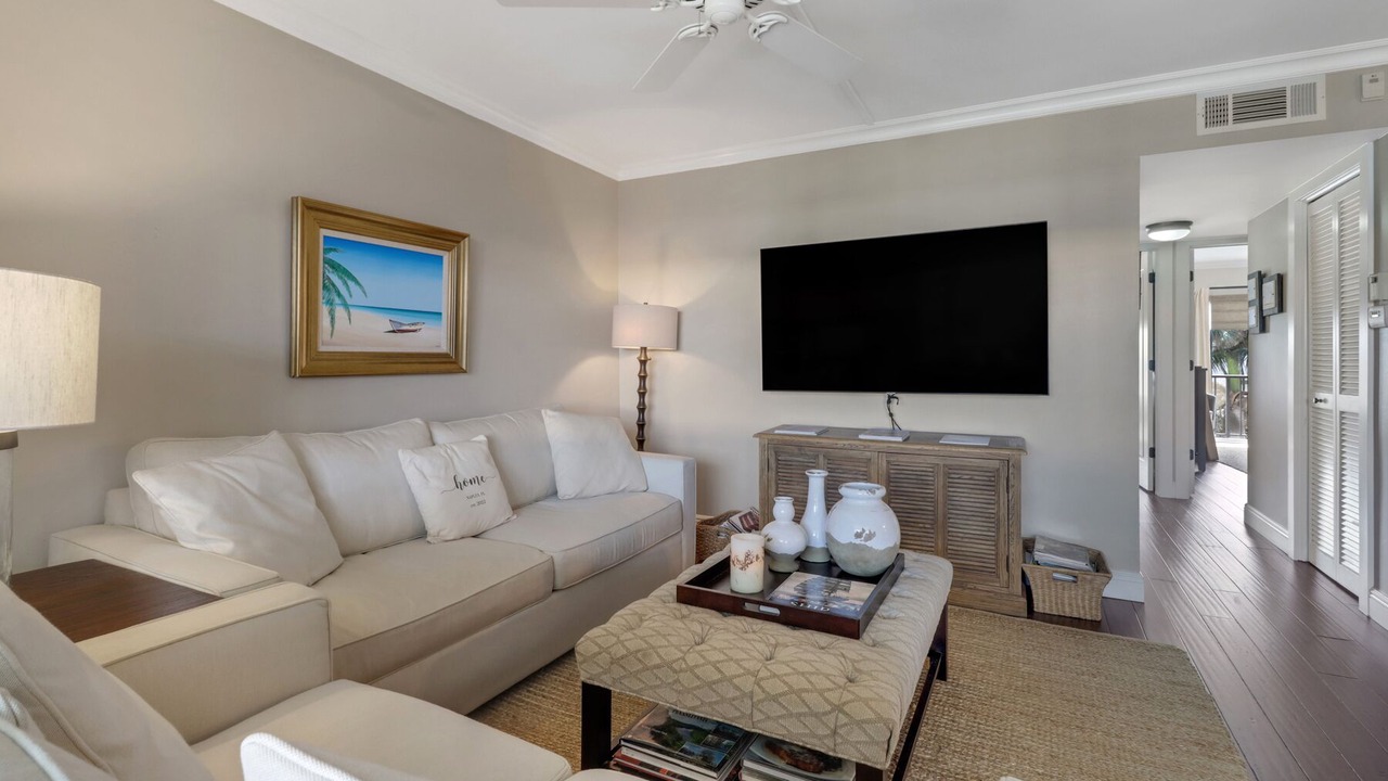 Photo of Livingroom in Moorings