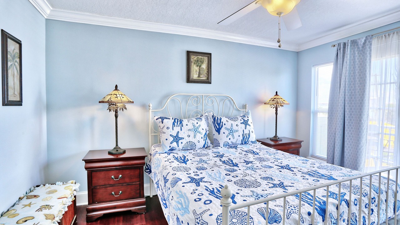 Photo of Bedroom in Gulfport