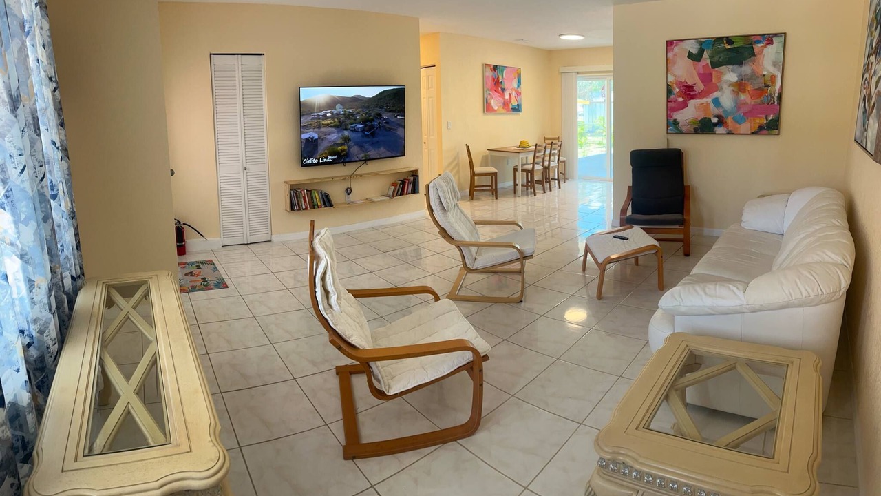 Photo of Livingroom in South Venice