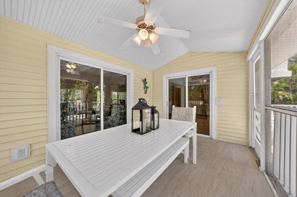 Photo of Others in Captiva