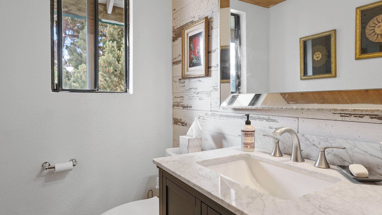 Photo of Bathroom in Big Bear