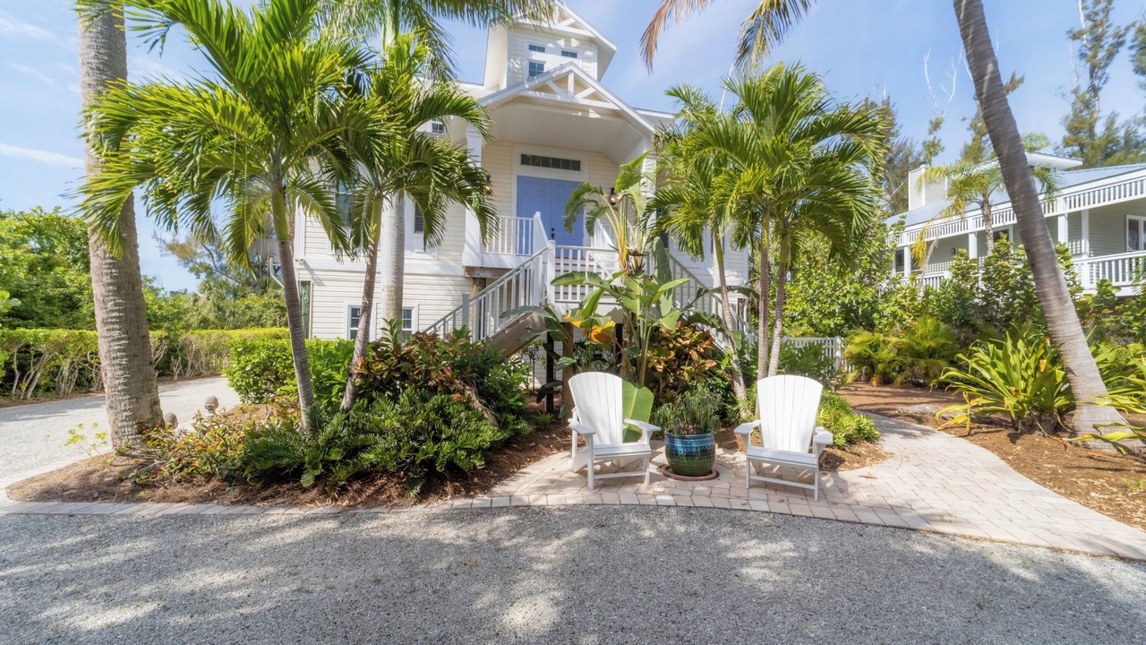 Photo of Outdoor in Palm Island
