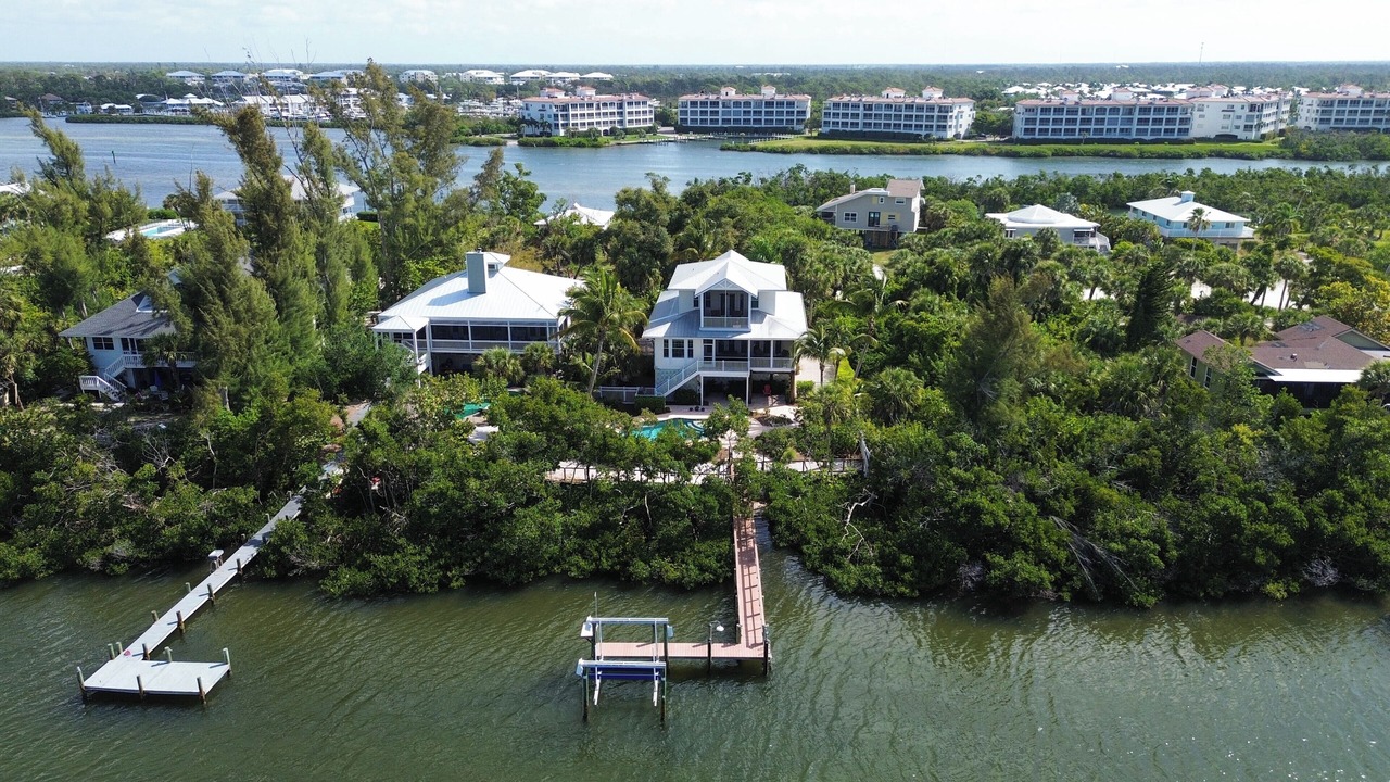 Photo of Outdoor in Palm Island