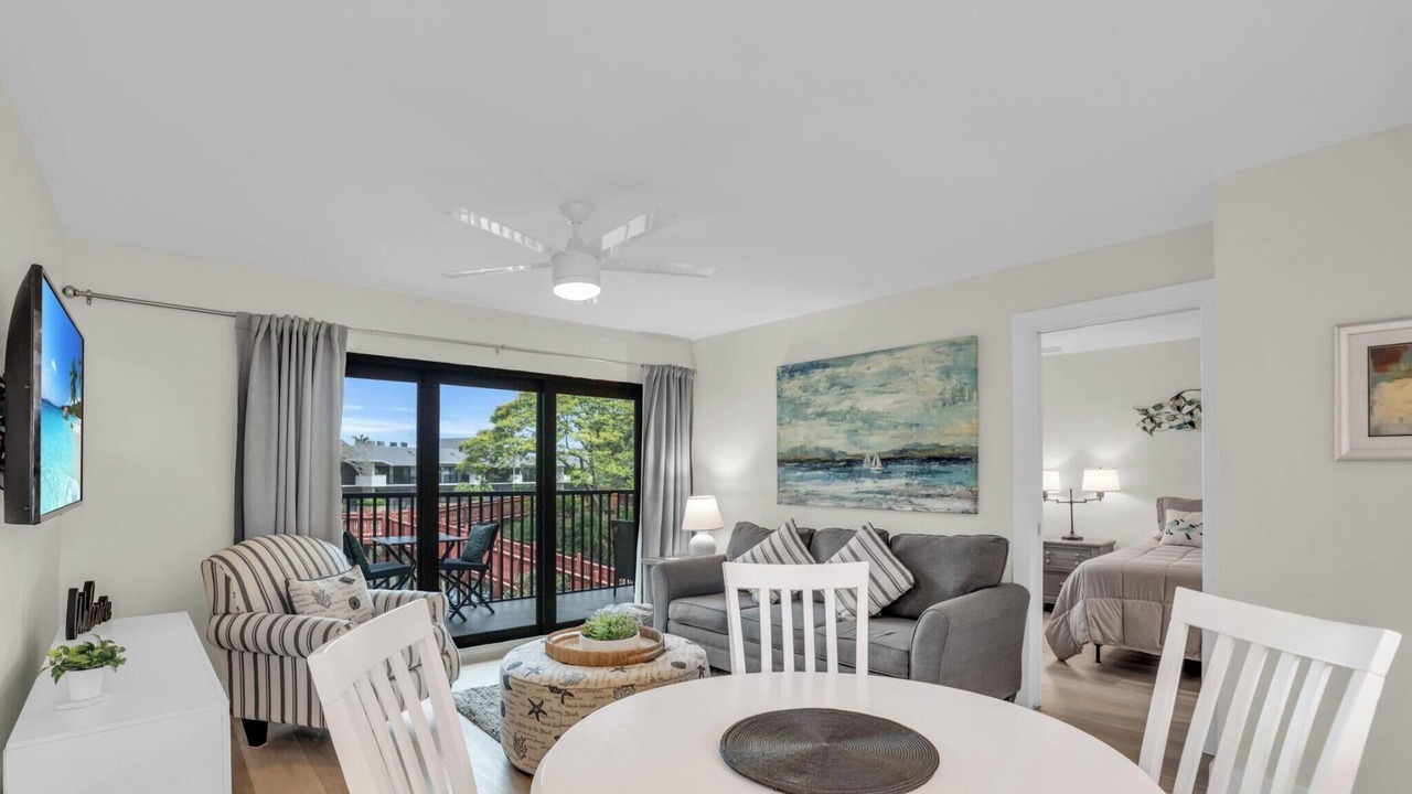 Photo of Livingroom in Park Shore