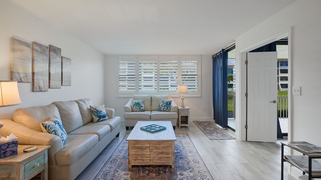 Photo of Livingroom in Sanibel