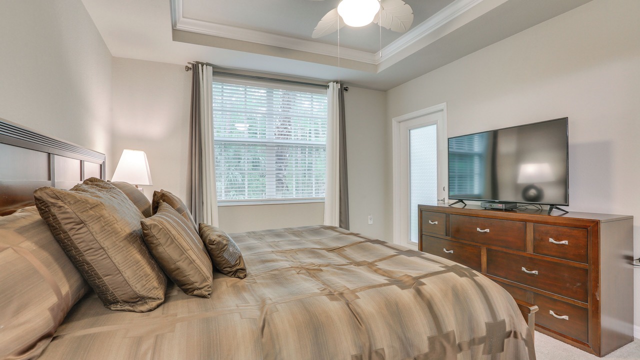 Photo of Bedroom in Pelican Preserve