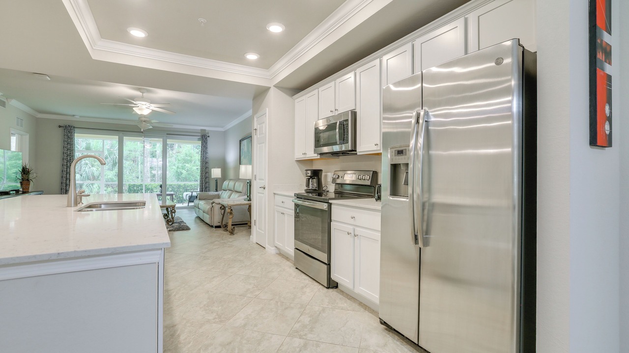 Photo of Kitchen in Pelican Preserve