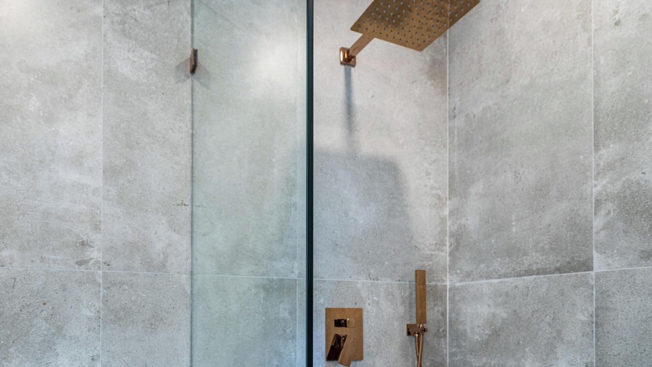 Photo of Bathroom in Ludlam