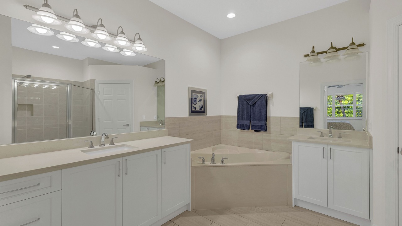Photo of Bathroom in Bonita Springs
