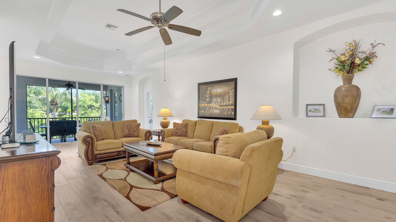 Photo of Livingroom in Bonita Springs