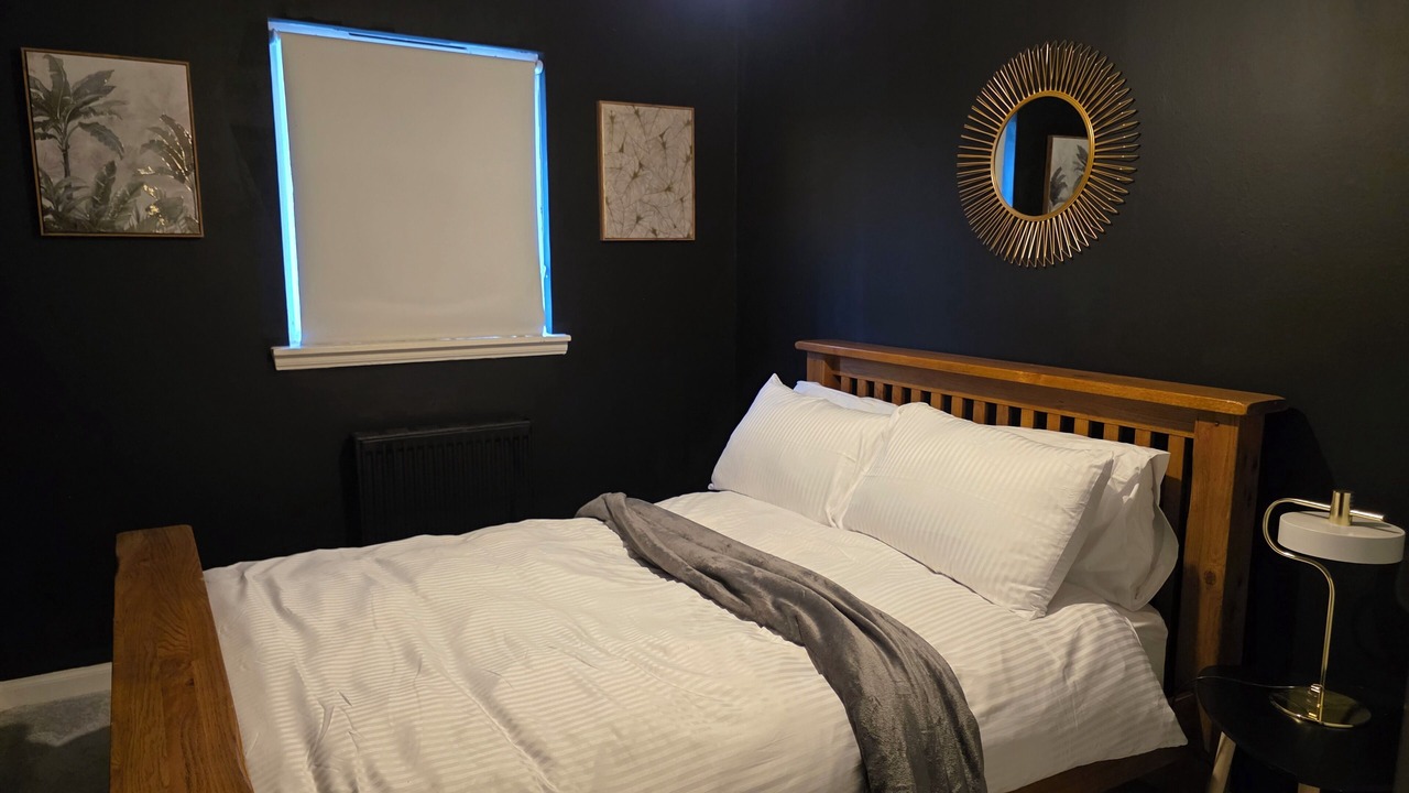 Photo of Bedroom in Livingston