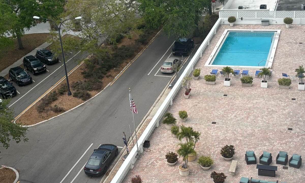 Photo of Outdoor in Central Sarasota