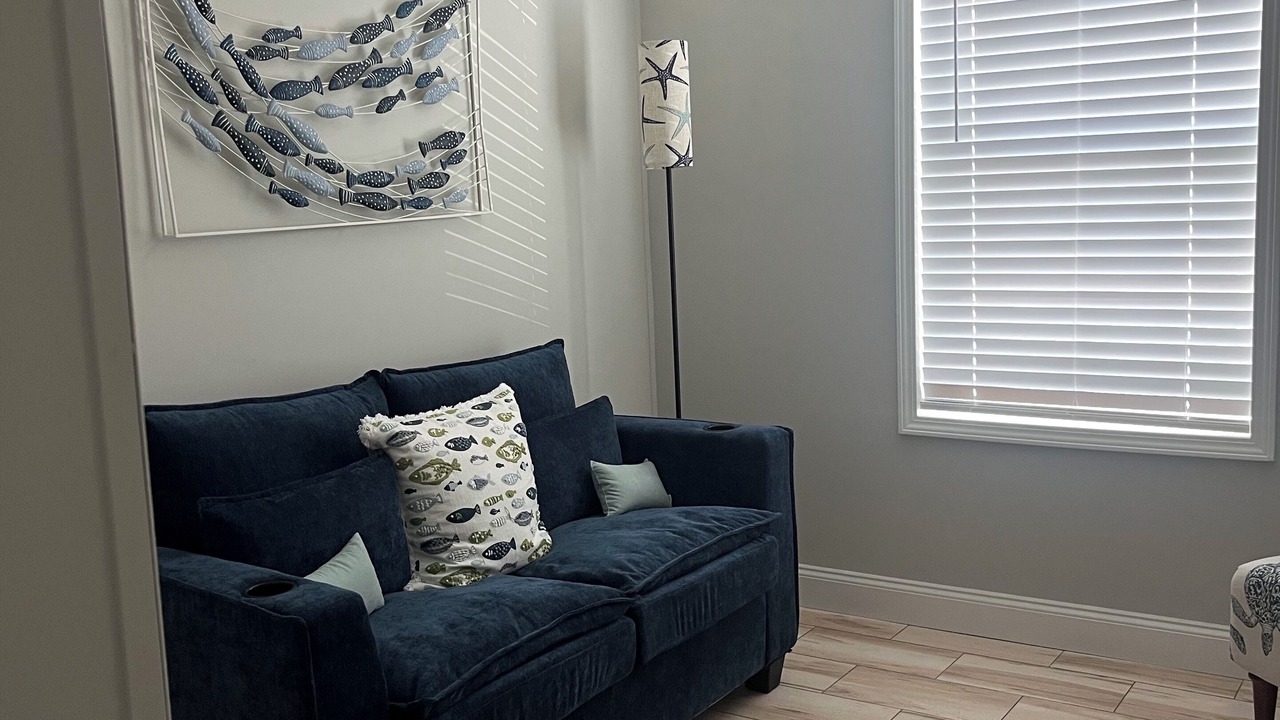 Photo of Livingroom in Saint James City