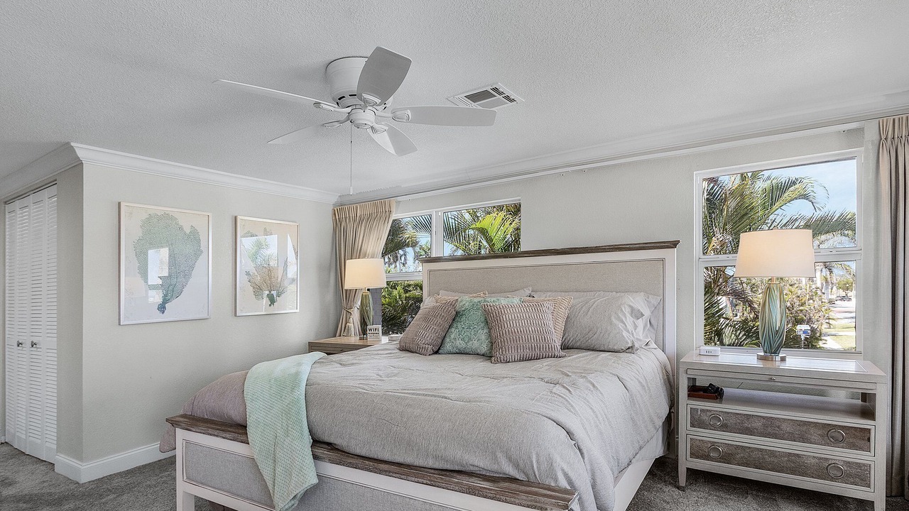 Photo of Bedroom in Historic District