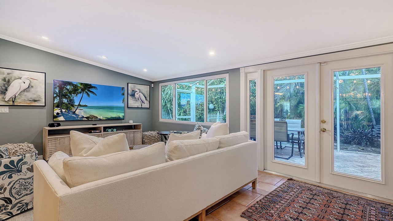 Photo of Livingroom in Arlington Park