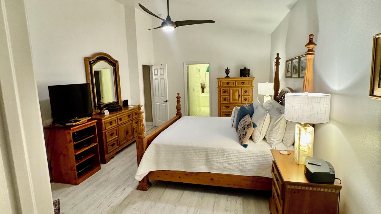 Photo of Bedroom in Broadmoor