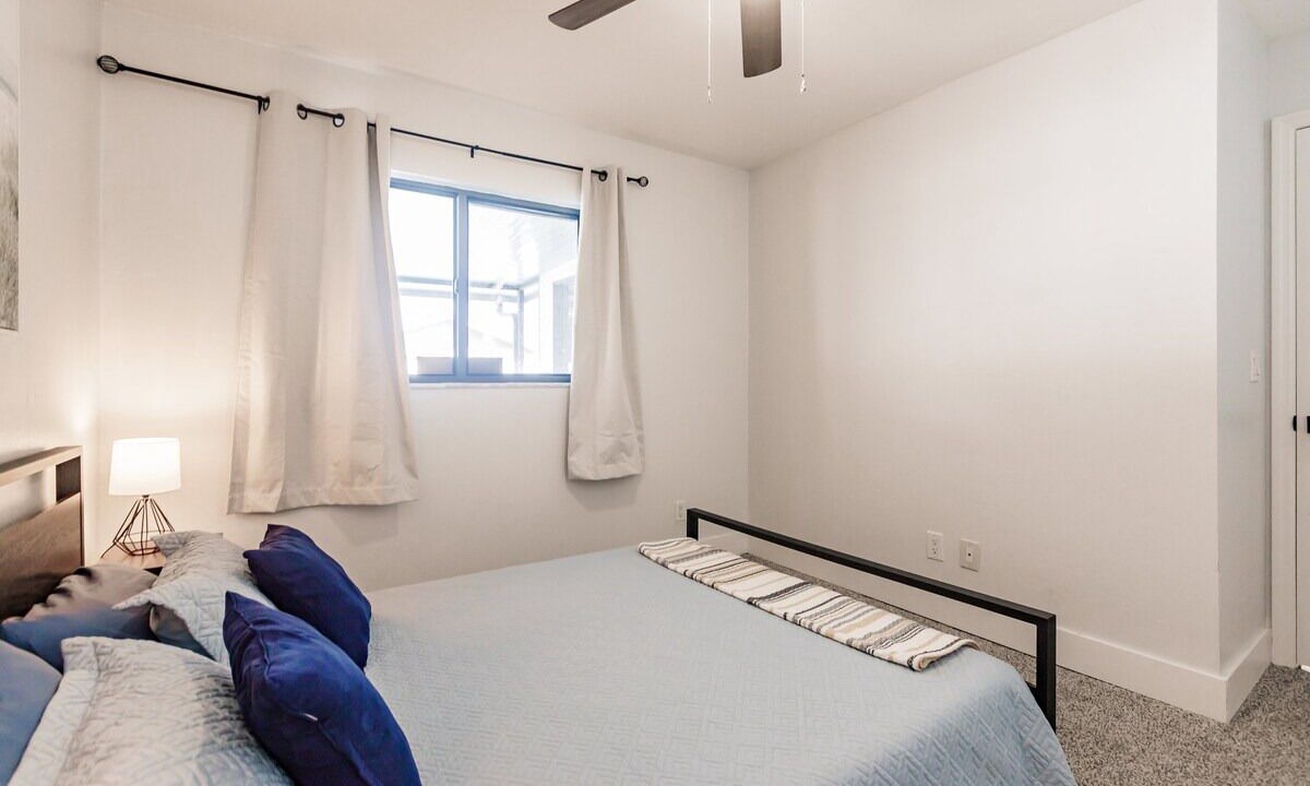 Photo of Bedroom in San Carlos Park