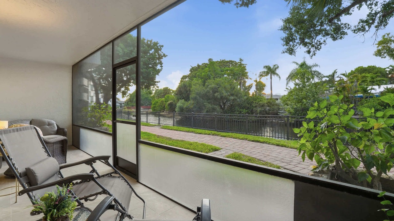 Photo of Patio Balcony in Park Shore