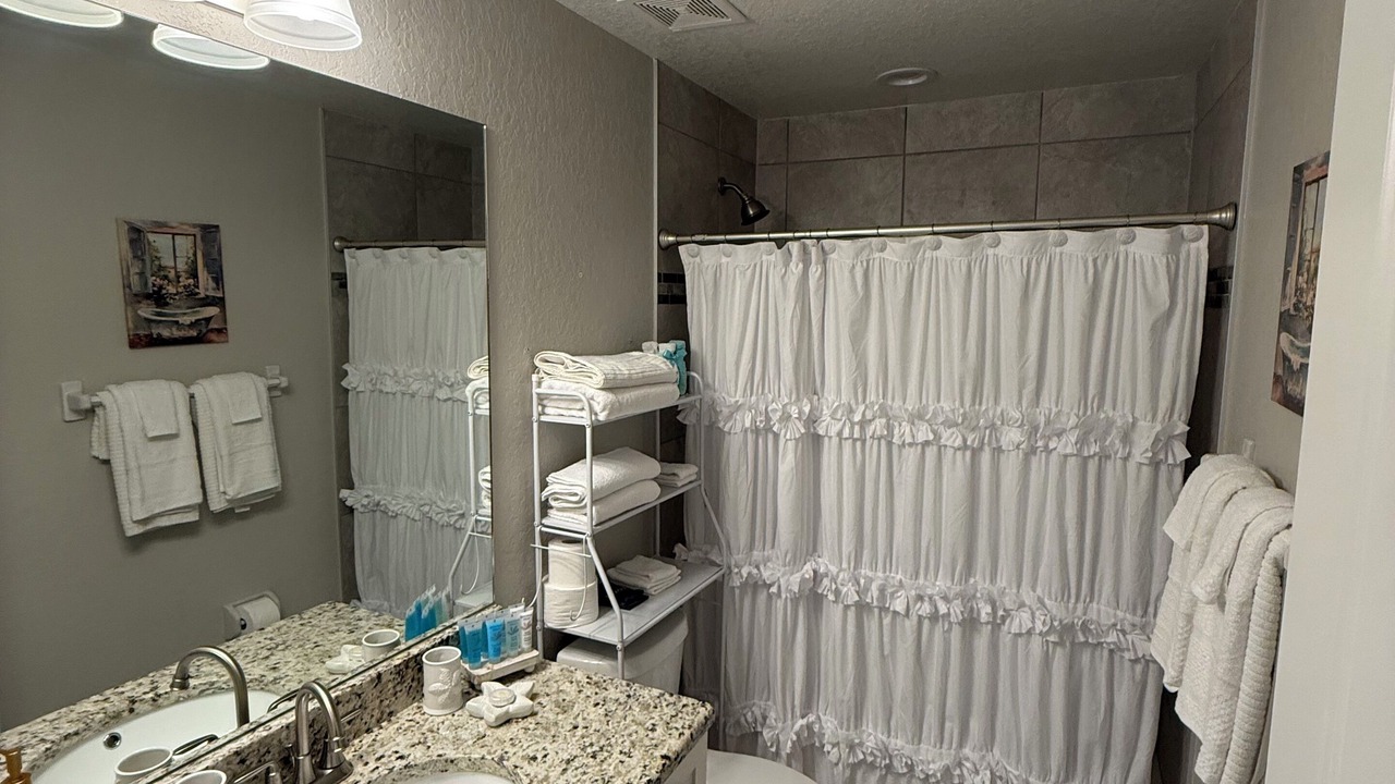 Photo of Bathroom in Englewood East