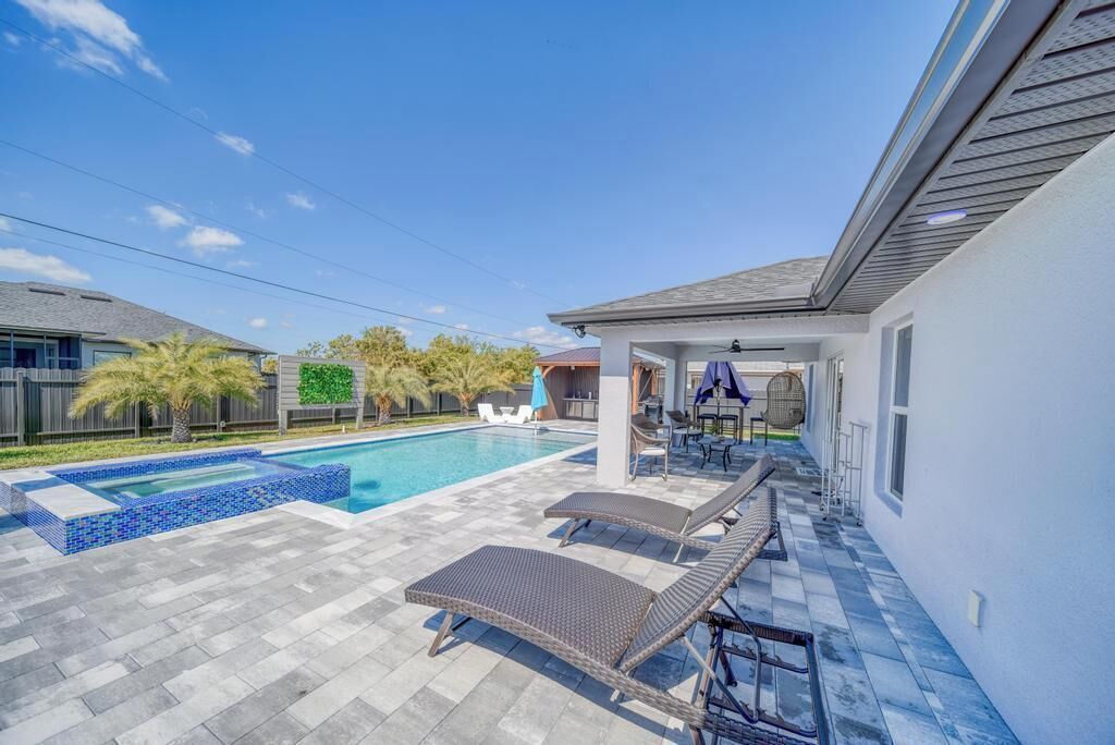 Photo of Outdoor in Diplomat