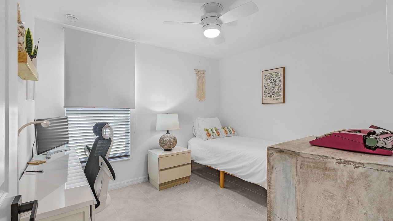 Photo of Bedroom in Rotonda Lakes