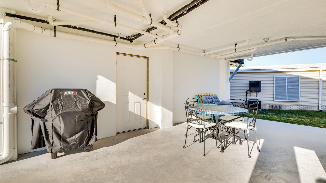 Photo of Outdoor in Truckland