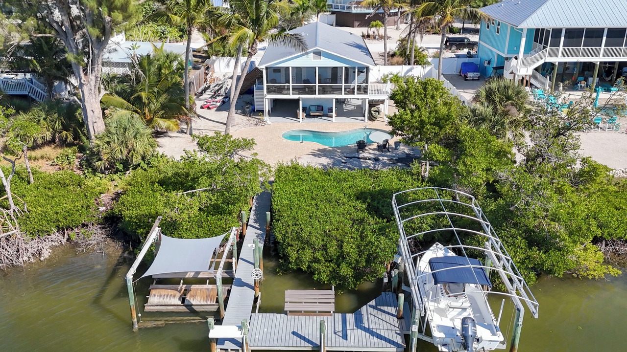 Photo of Outdoor in Palm Island