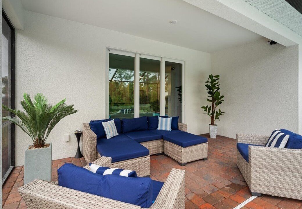 Photo of Patio Balcony in River Hall