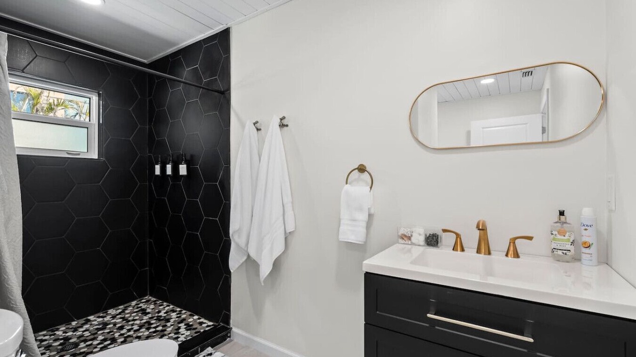 Photo of Bathroom in Englewood