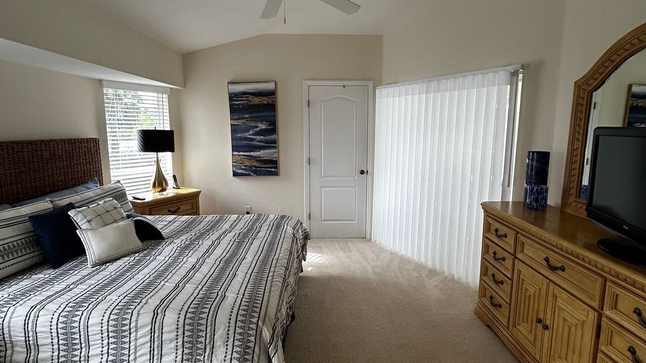Photo of Bedroom in Pine Valley