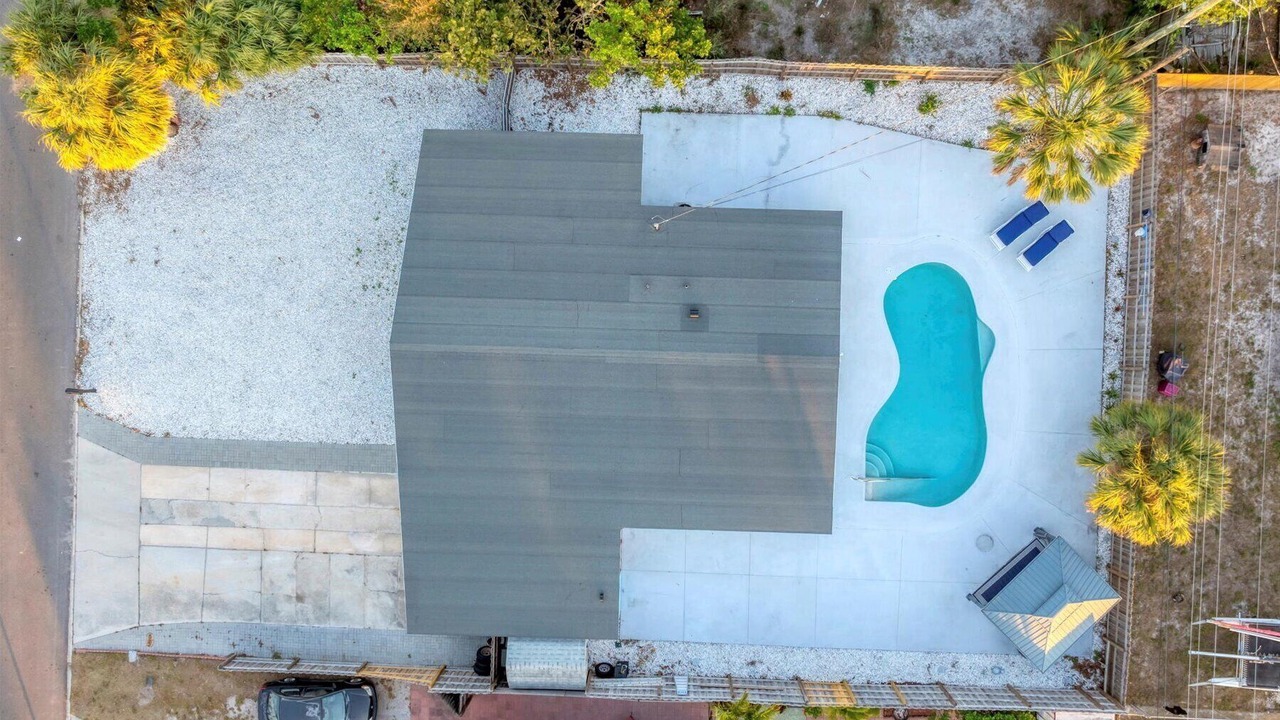 Photo of Outdoor in Bayshore Gardens