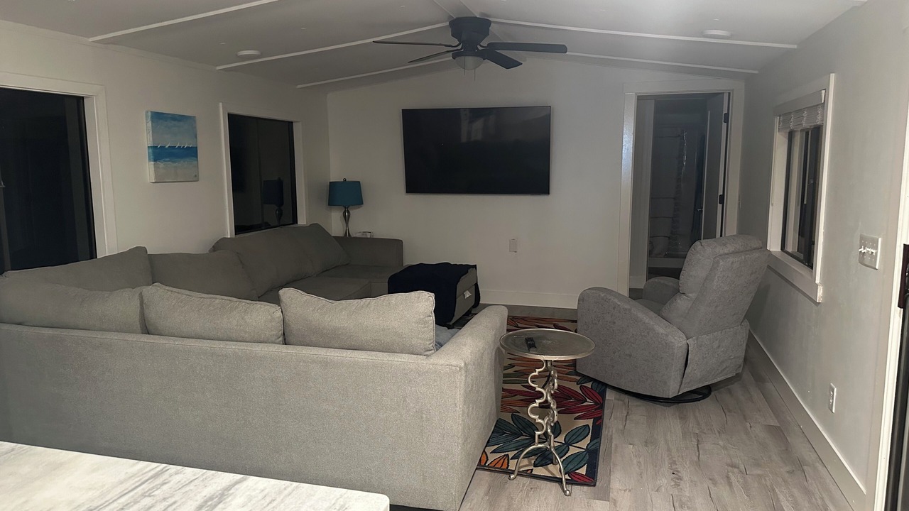 Photo of Livingroom in Iona