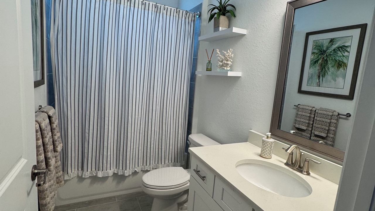Photo of Bathroom in Biggar