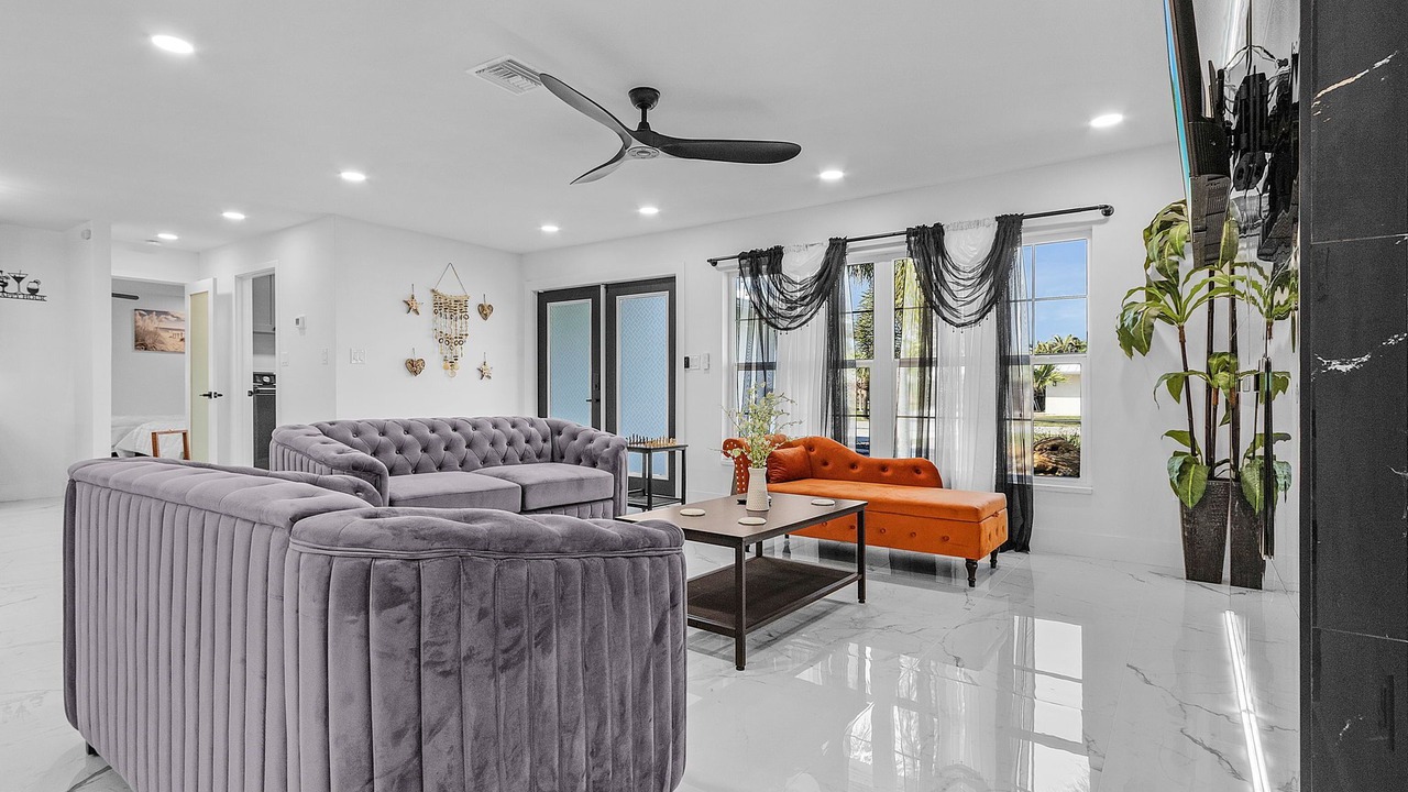 Photo of Livingroom in Iona