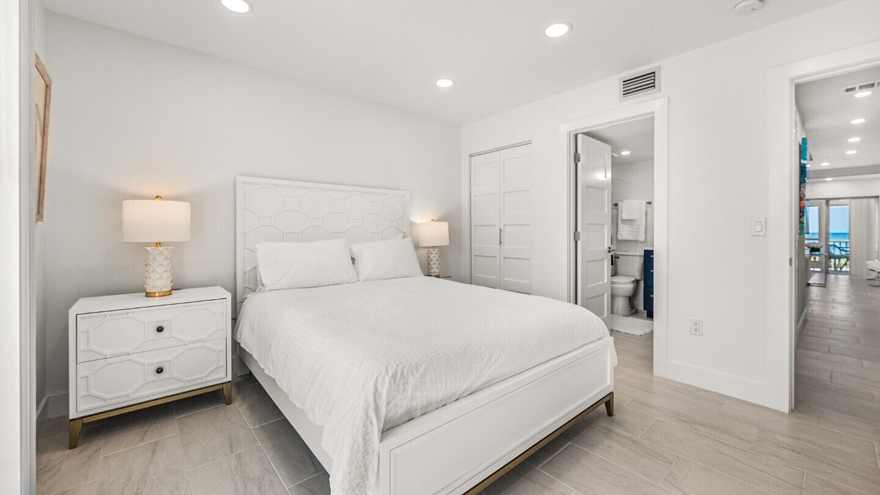 Photo of Bedroom in Boca Grande