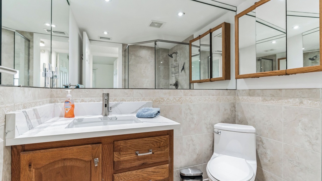 Photo of Bathroom in Sand Key