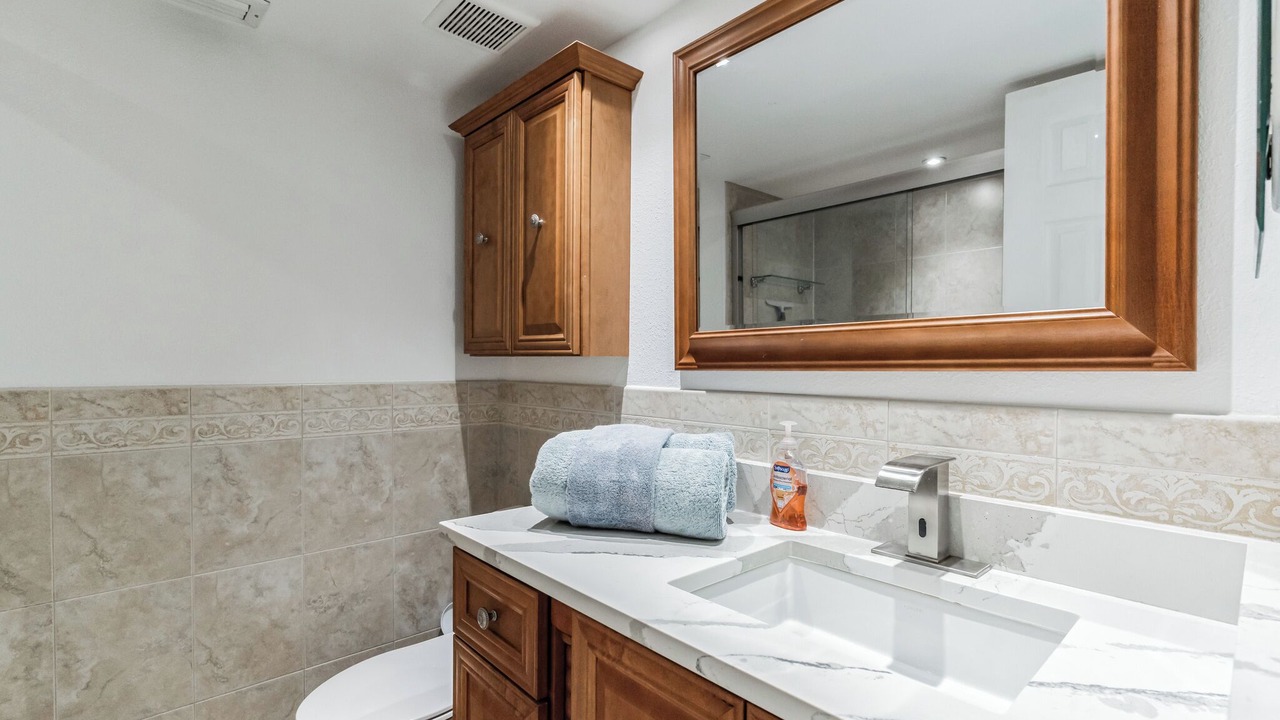 Photo of Bathroom in Sand Key