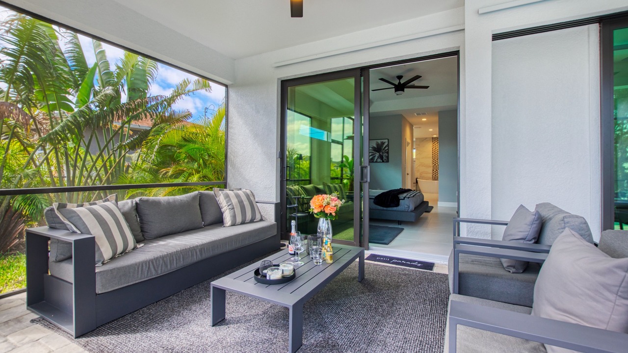 Photo of Patio Balcony in Mariner