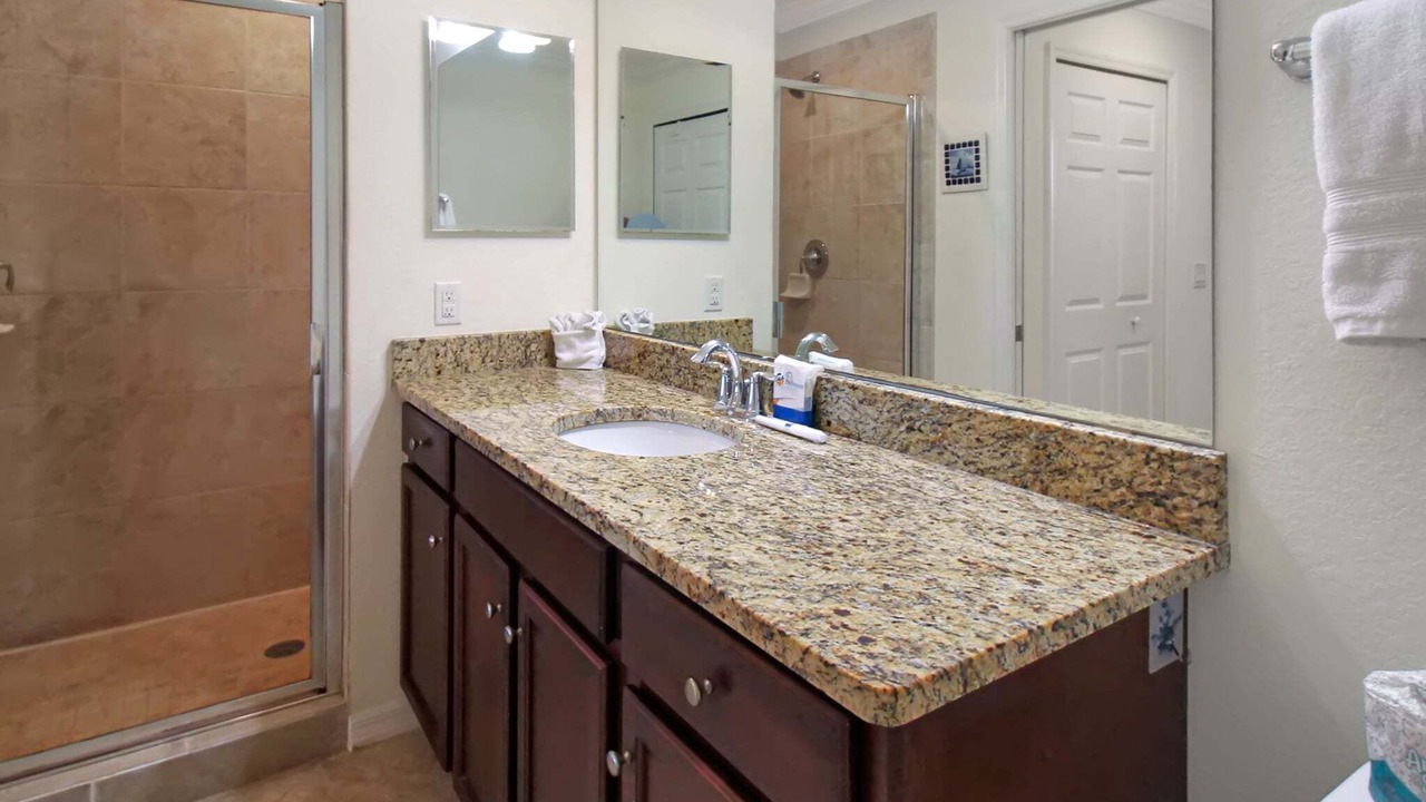 Photo of Bathroom in Lakewood Ranch