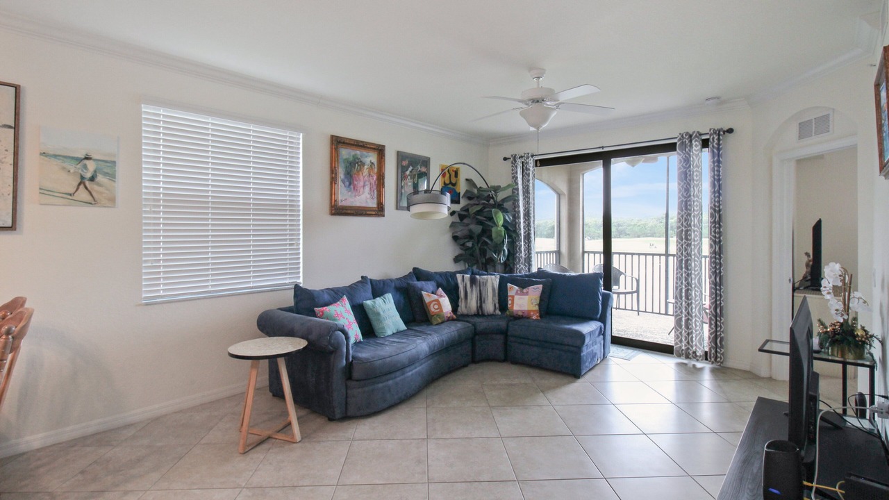 Photo of Livingroom in Lakewood Ranch