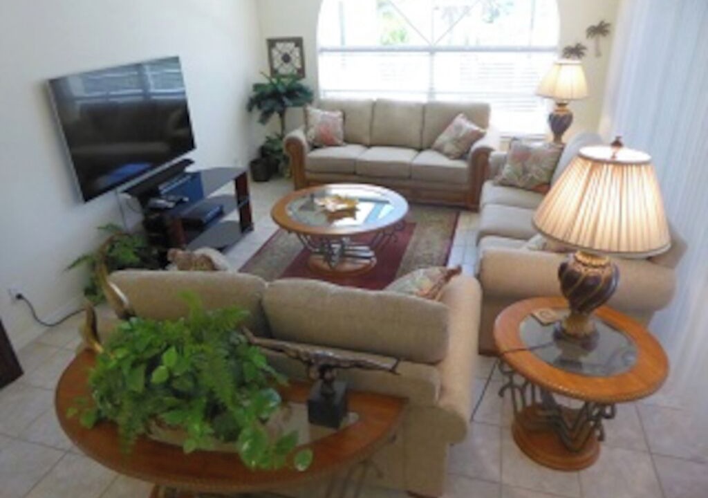 Photo of Livingroom in Long Meadow